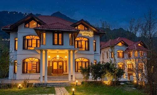 Nishat-Shalimar Hotel | Royal Mansion by Fishpond hospitality Services Private Limited
