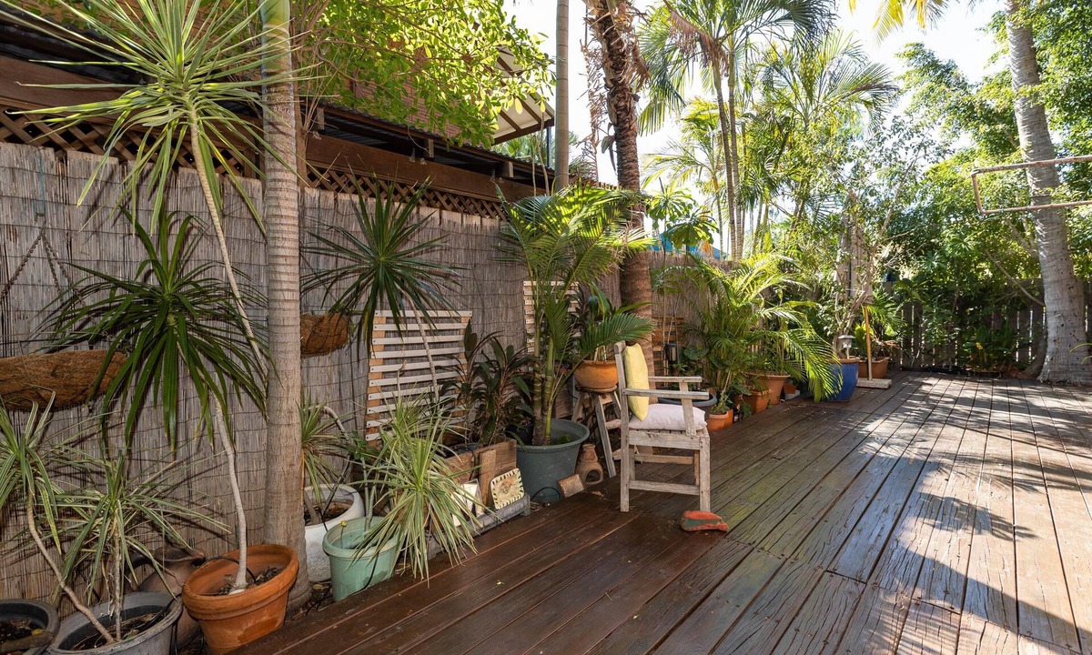 Broome Villa | Rustic Charm 3 Bed 2 Bath in The Heart Of Broome