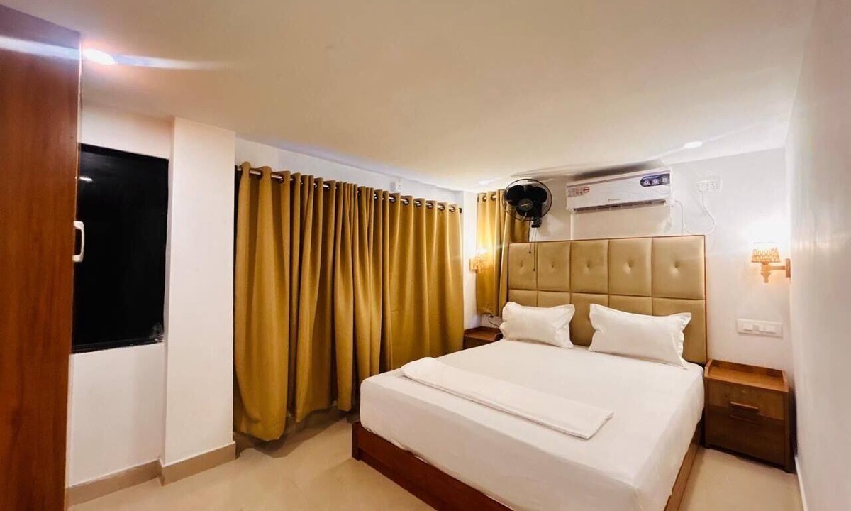 Quilon Hotel | S Palace Regency