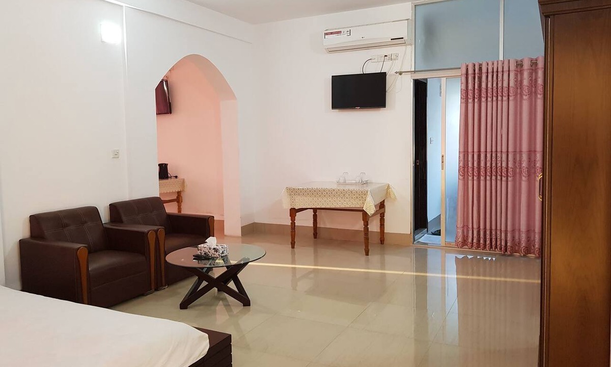 Pirozali Hotel | Saheb Bari Resort