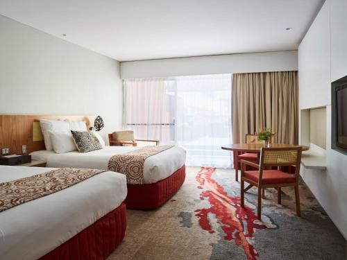 Yulara Hotel | Sails in the Desert
