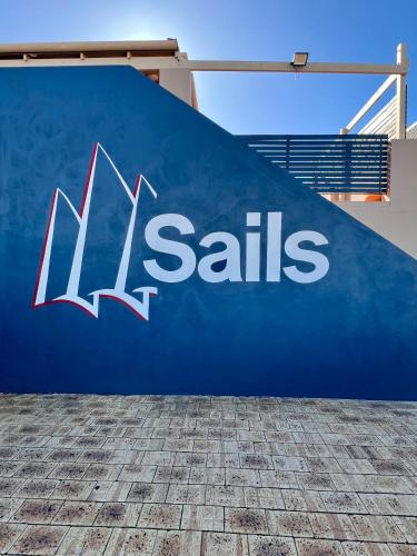 Geraldton Hotel | Sails Motel Geraldton