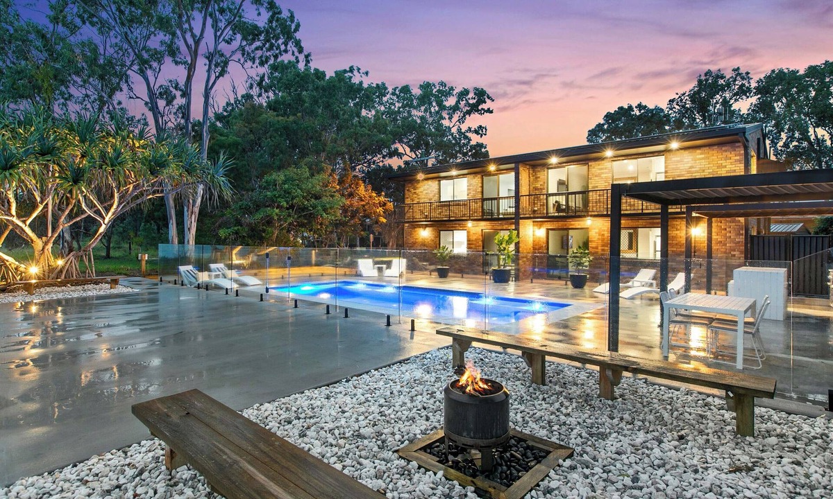 Traviston Apartment | Salt & Stone Villa on the beach - Villa 4 of 4