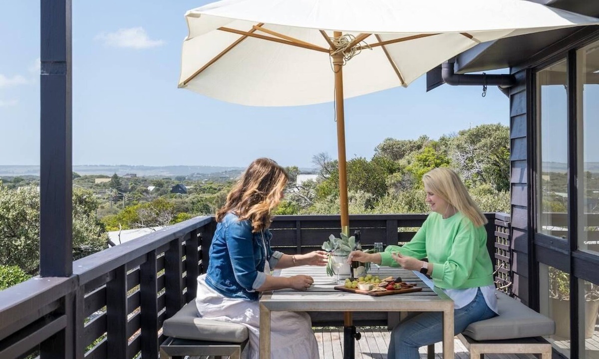 St. Andrews Beach House | Salty Breeze - Surfs Up - Escape to the ocean
