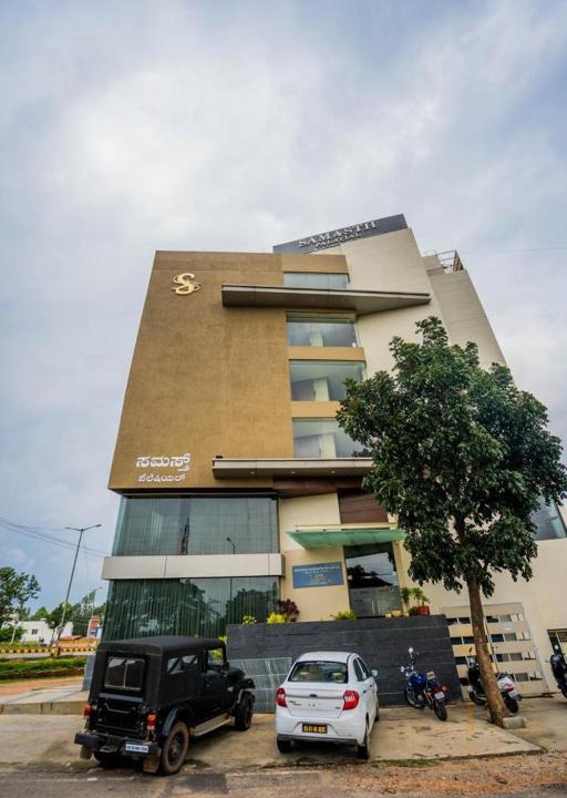 Vijayanagar Hotel | Samasth Palatial Hotel