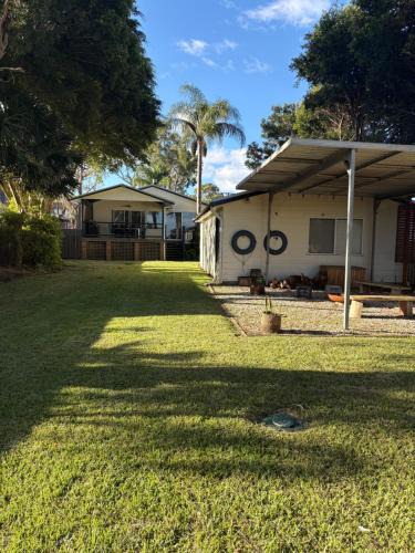 Culburra Beach House | Sandpipers Beach House, Culburra - pet friendly