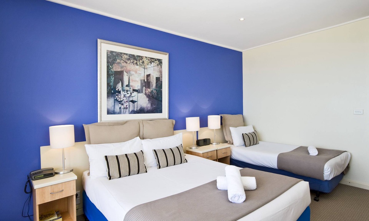 Lorne Hotel | Sandridge Motel