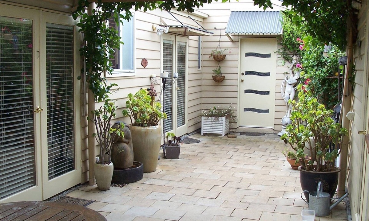Hobart Central Business District House | Sandy Bay Central House