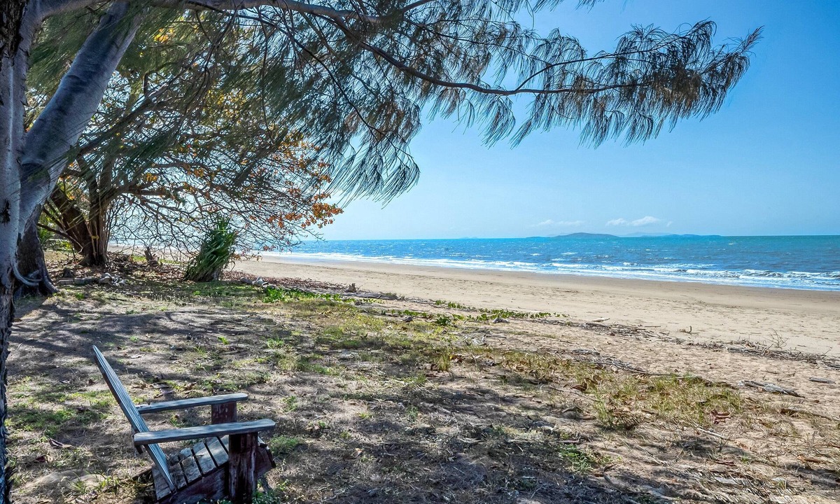 Saunders Beach Apartment | Saunders Beach Shack