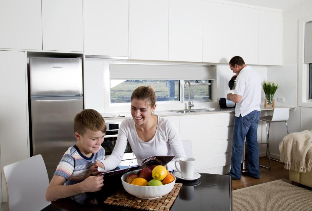 Dubbo Apartment | Savannah Cabins, Taronga Western Plains Zoo