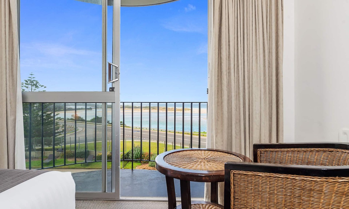 Scamander Hotel | Scamander Beach Resort