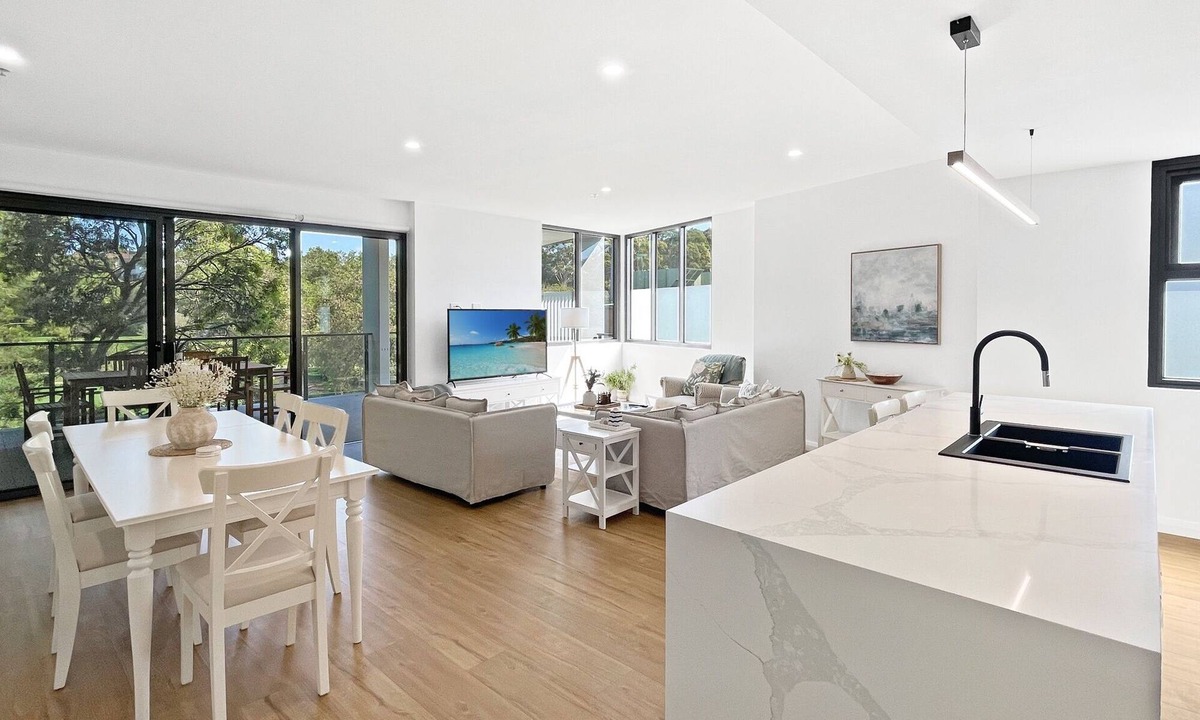 Batemans Bay Apartment | Scenic Batemans Bay Stay Near Golf Course