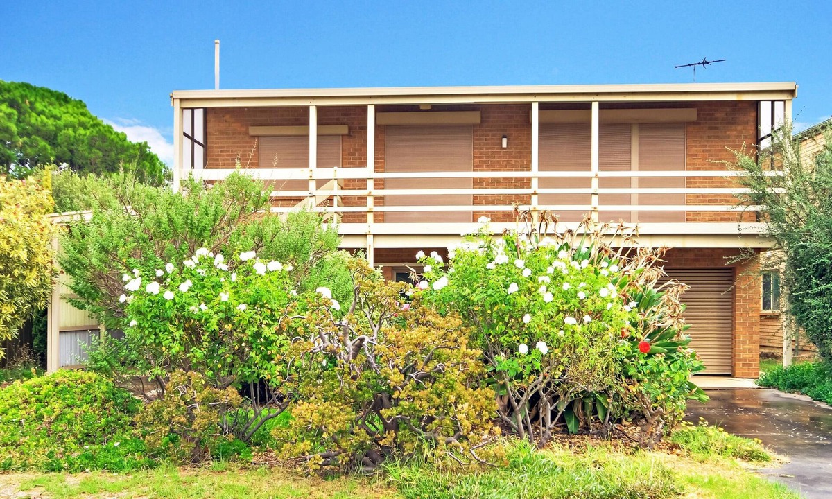 Port Willunga House | Seaborne Escape ~ Port Willunga - Cosy and Affordable Accommodation in a Great Location