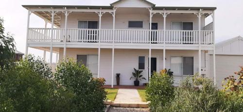 Green Head House | Seaside Stay Green Head, 7 Hodgson Parkway