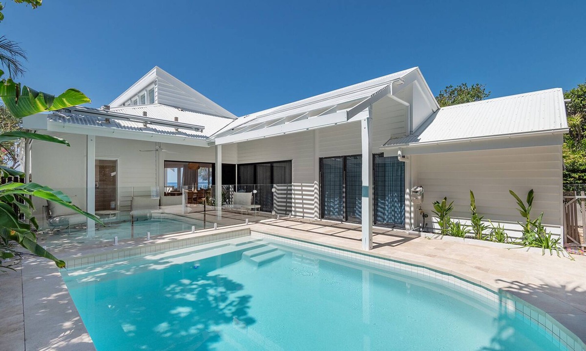 Sunshine Beach House | Seaviews at Sunshine Beach 4BR, Pool