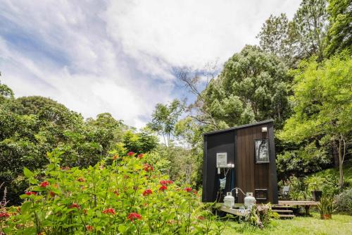 Smiths Creek House | Secret Garden by Tiny Away