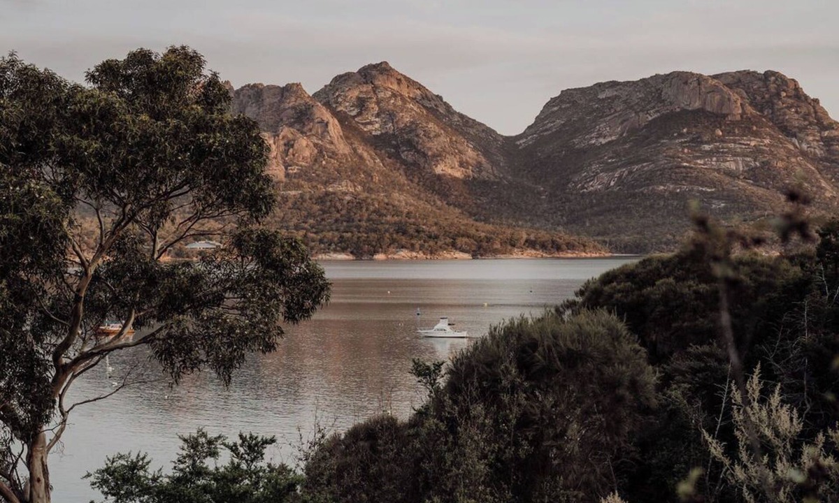 Coles Bay House | Sentinel at Freycinet