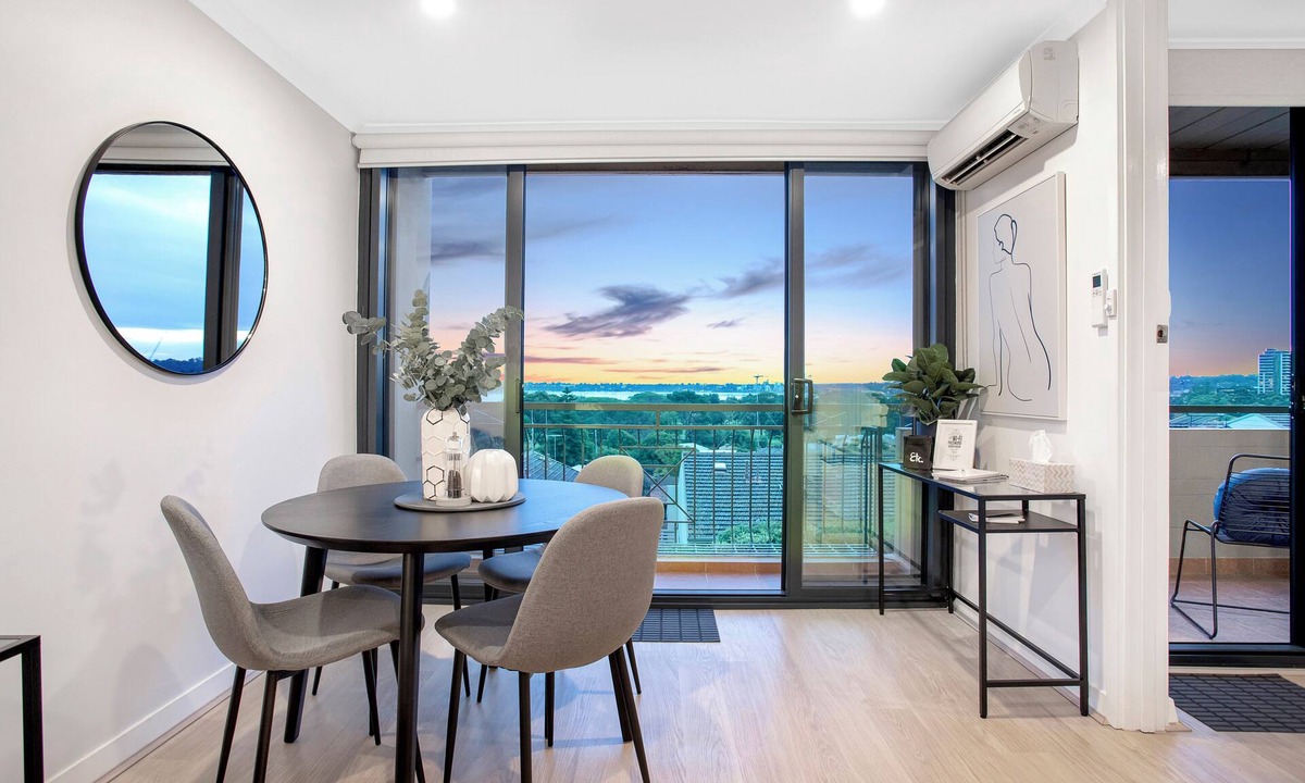 South Perth Apartment | Sepal Select with Magnificent views !BR 1Car Bay, South Perth - perfect