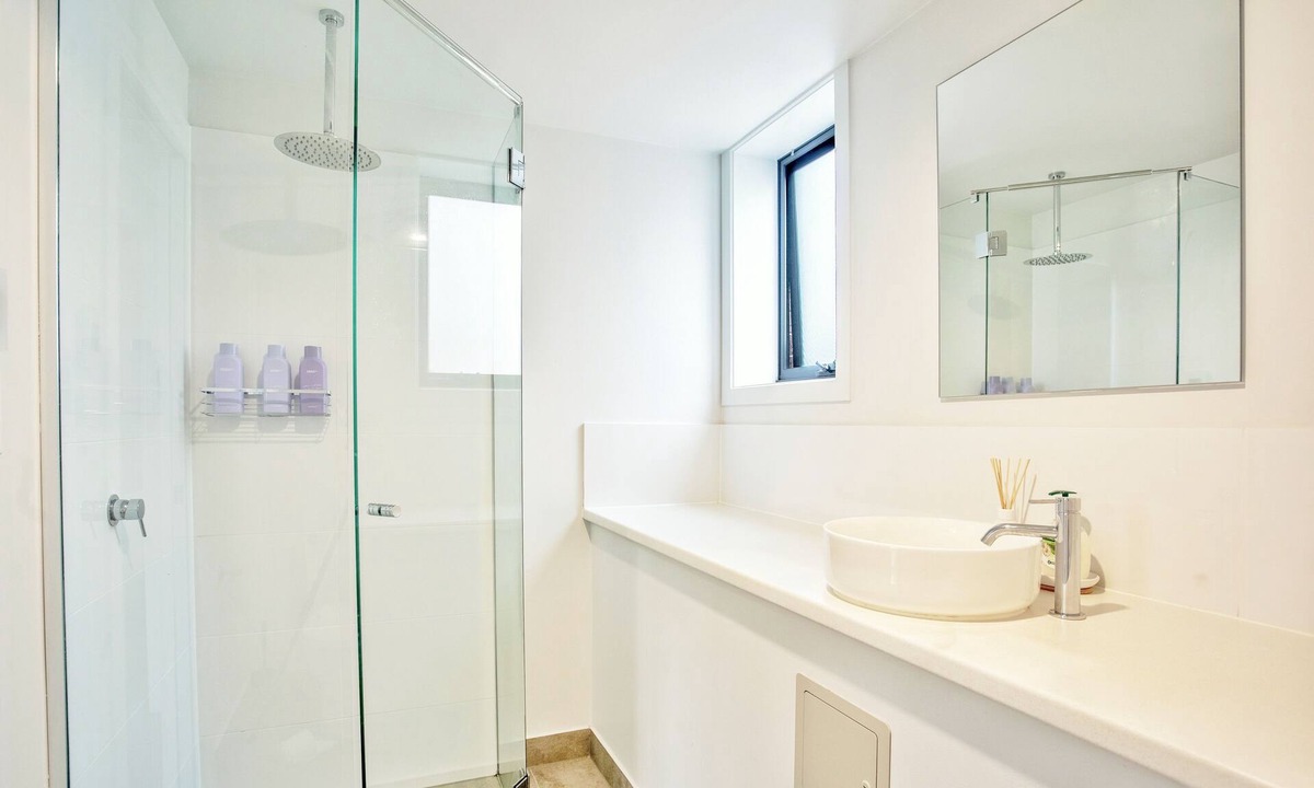Austins Ferry Apartment | Serene 2BR Private Downstairs Retreat Near MONA
