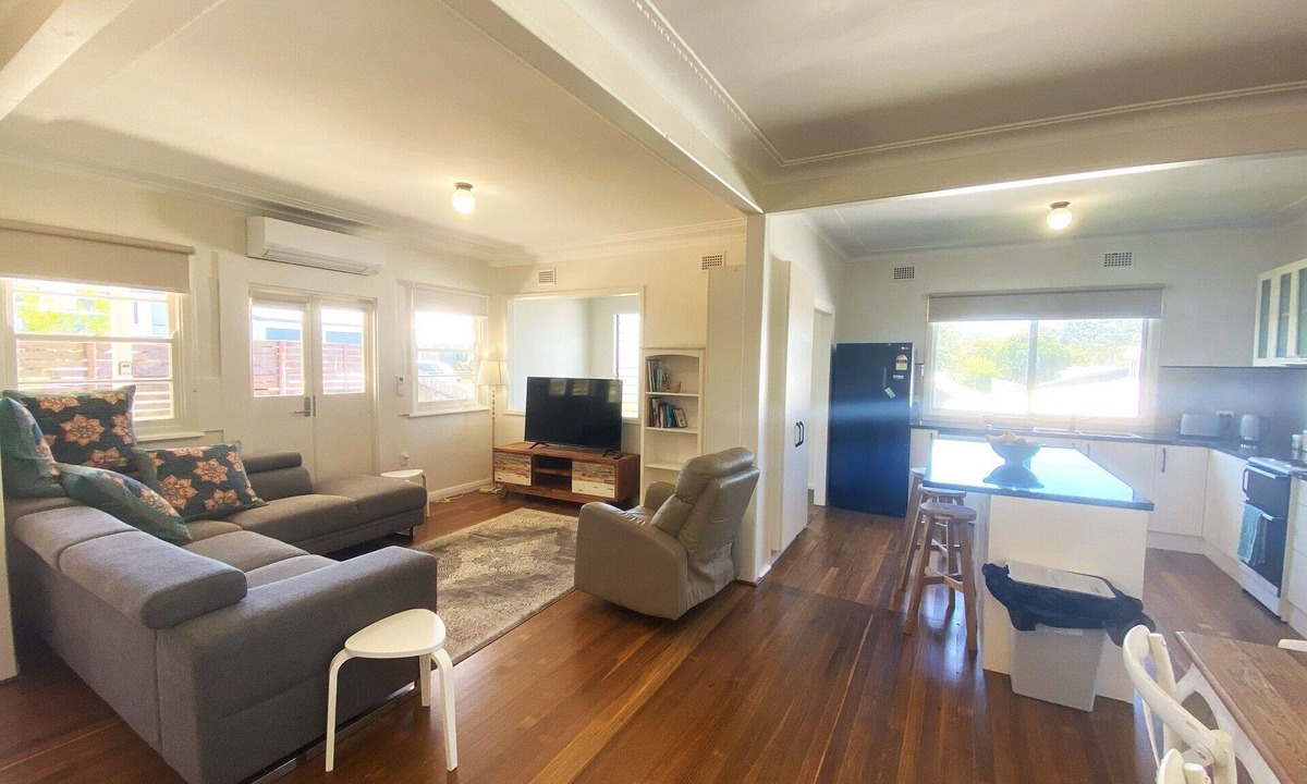 Hyland Park House | Serene Coastal Gem Perfect For Families