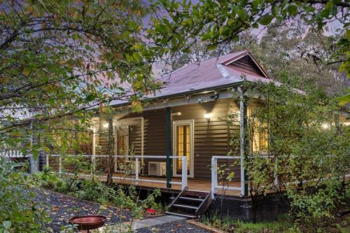 Pemberton House | Serenity House Pemberton Cottage & Wellness Spa