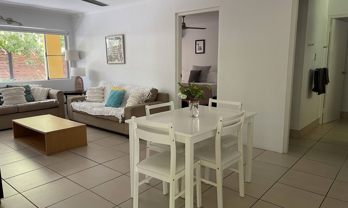 Picnic Bay Apartment | Serenity on Magnetic