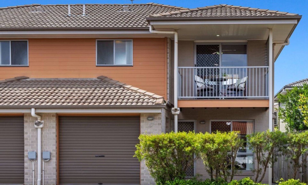 North Lakes House | Serenity Stay Brisbane