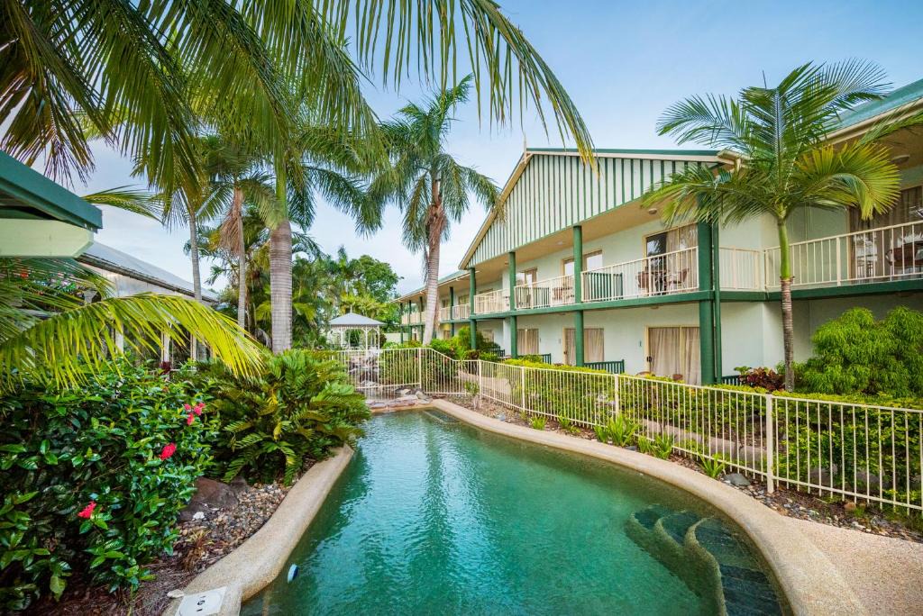 West Mackay Hotel | Shamrock Gardens Motel