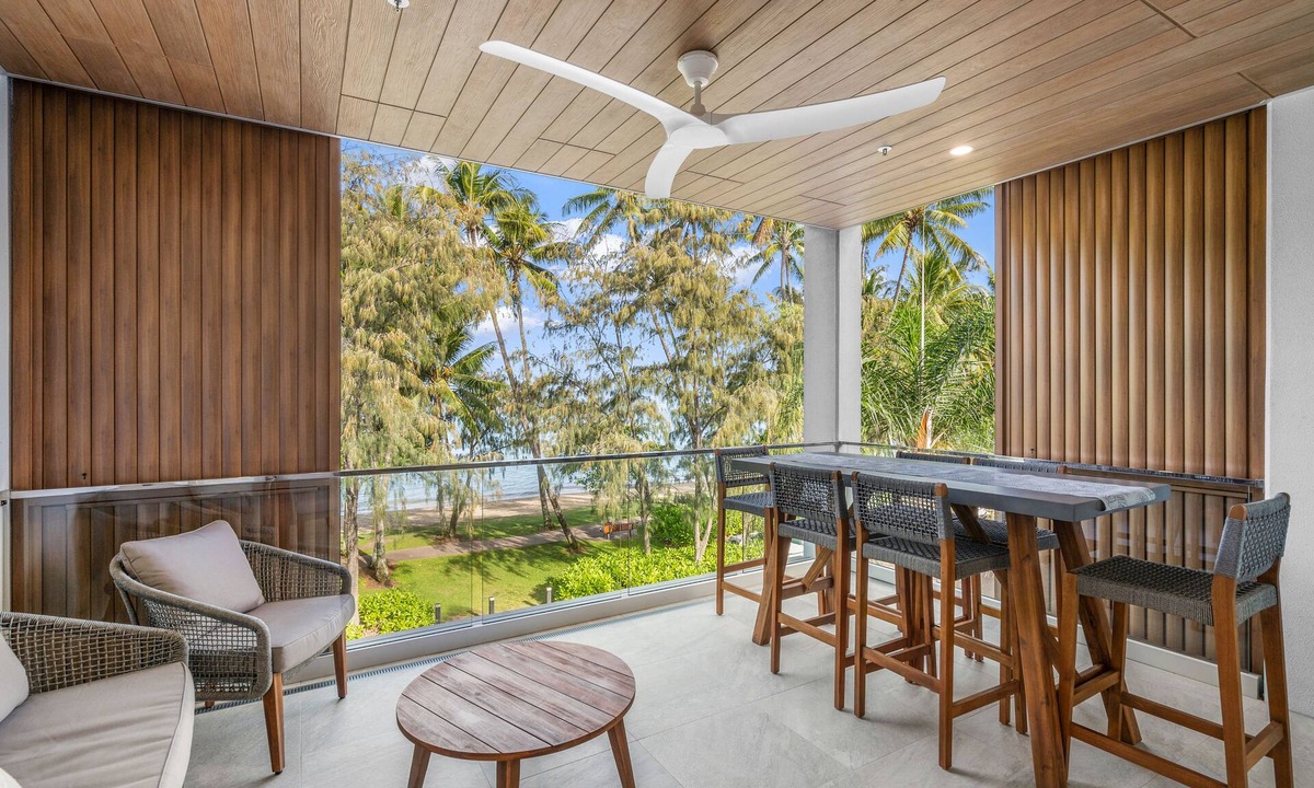 Palm Cove Apartment | Shara by Elysium Collection Palm Cove