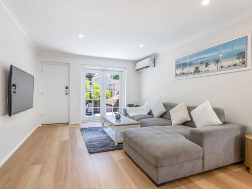 Shenton Park Apartment | Shenton Park - Leafy Haven over Kings Park