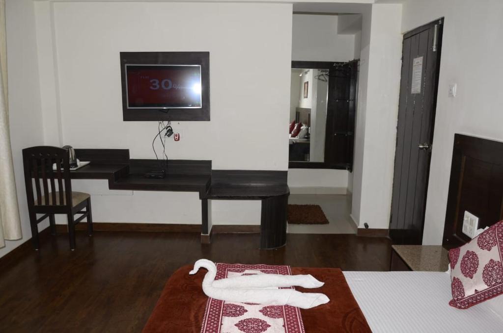 Uttarkashi Hotel | Shivlinga Tourist Complex