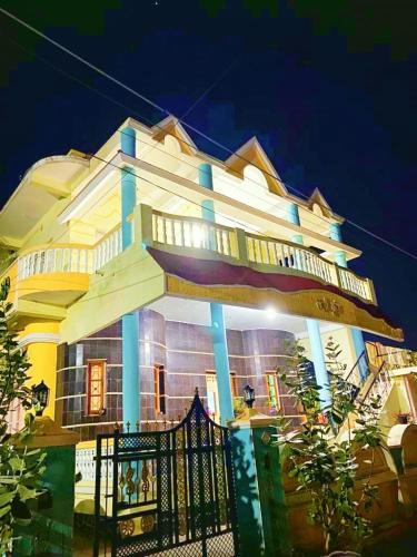 Akalkot House | Shri Laxmi Villa