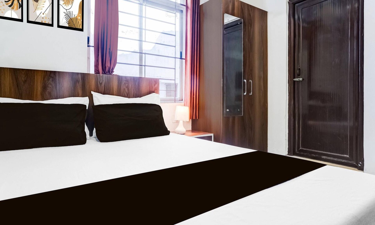 Sualkuchi House | Single Roomsixmile Guwahati