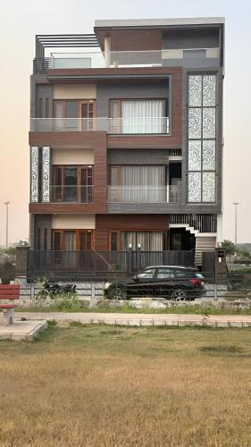 Chandigarh Bed & Breakfast | Sky Havens Retreat