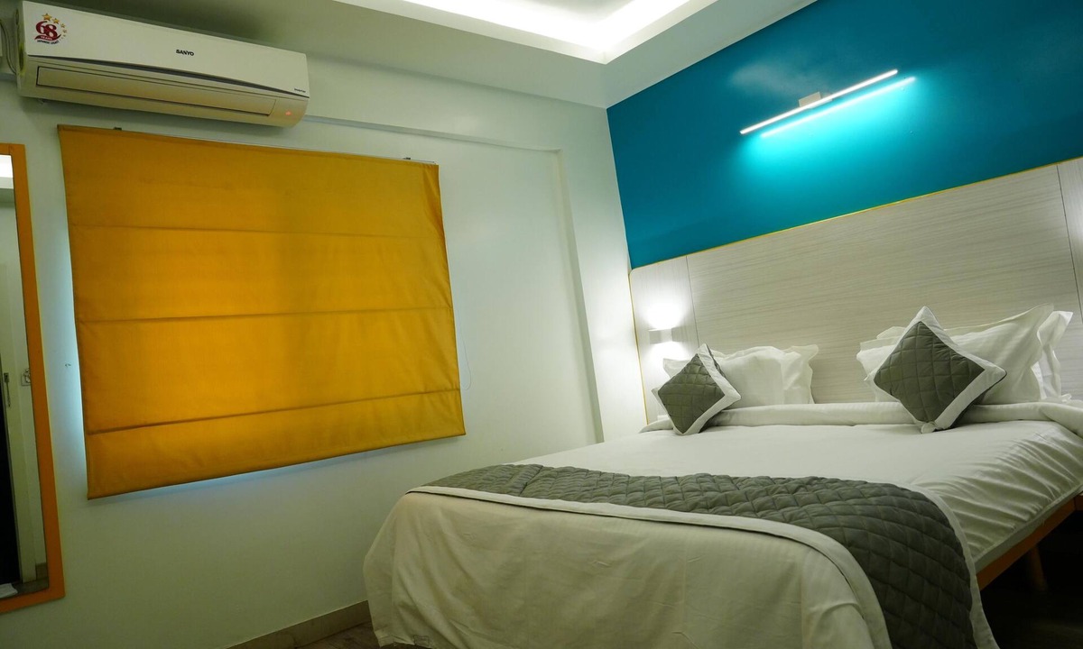 Brookefield Hotel | SLR Residency