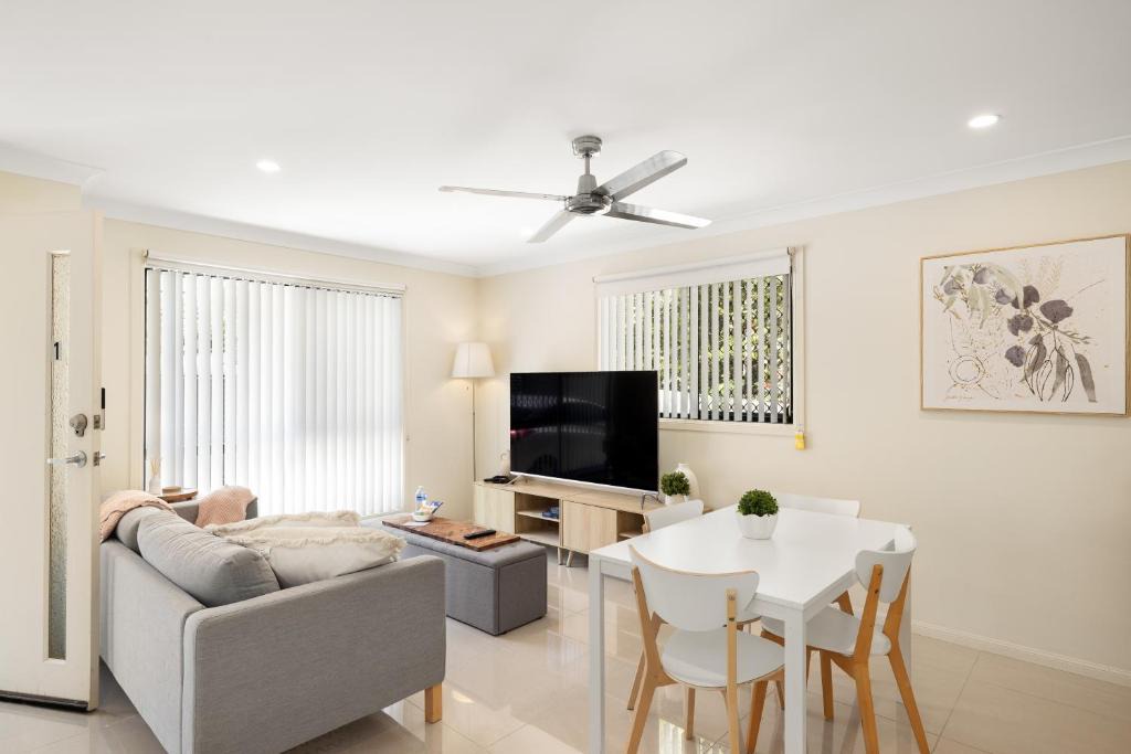 Sunnybank Apartment | Smart Suites Self Check-in Apartments - Sunnybank Station