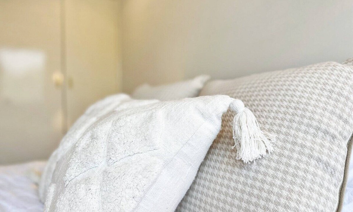 Towradgi Apartment | Soho on the Beach|Walk to Sand|Free Parking