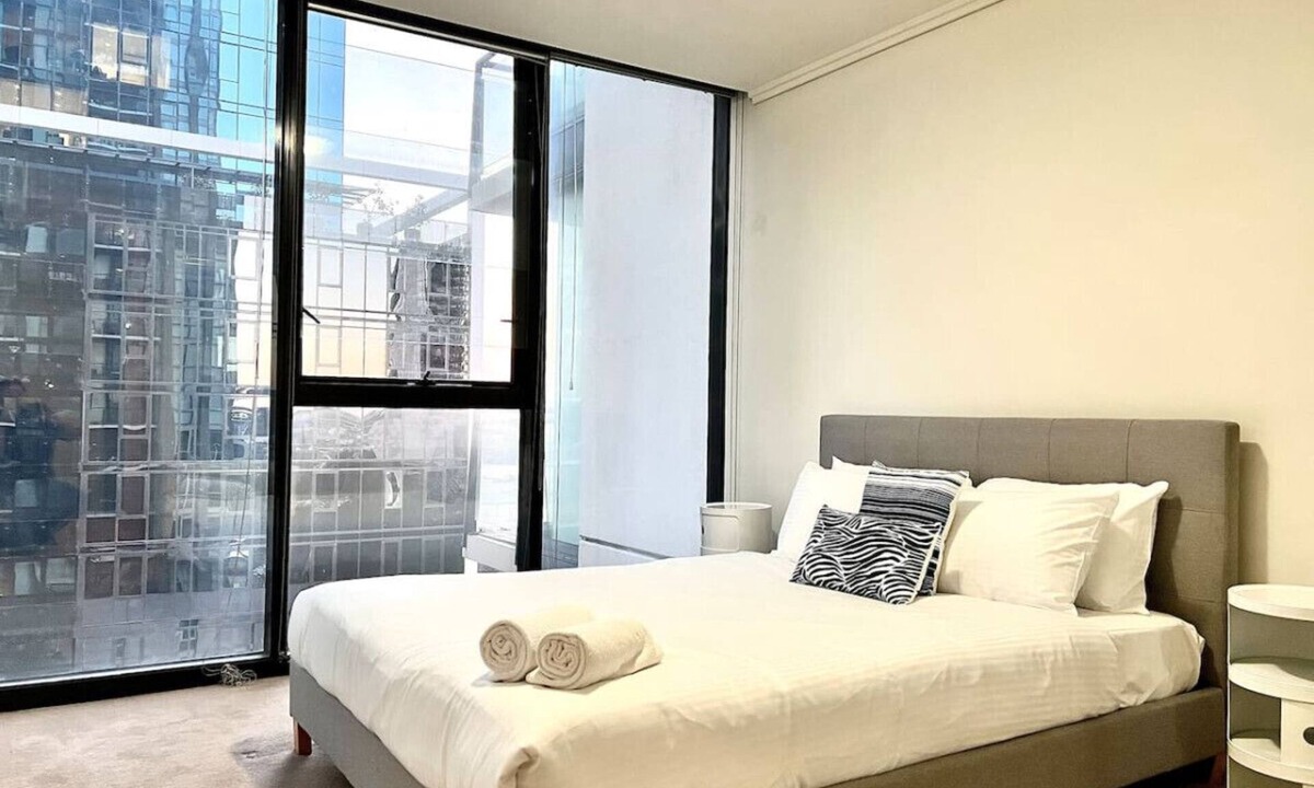 Southbank Apartment | Southbank Sanctuary - 2 Units x 2 Bedrooms