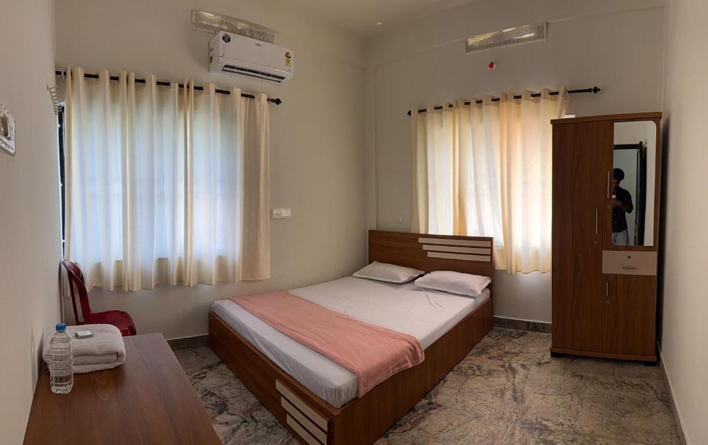 Feroke Hotel | Southern Residency