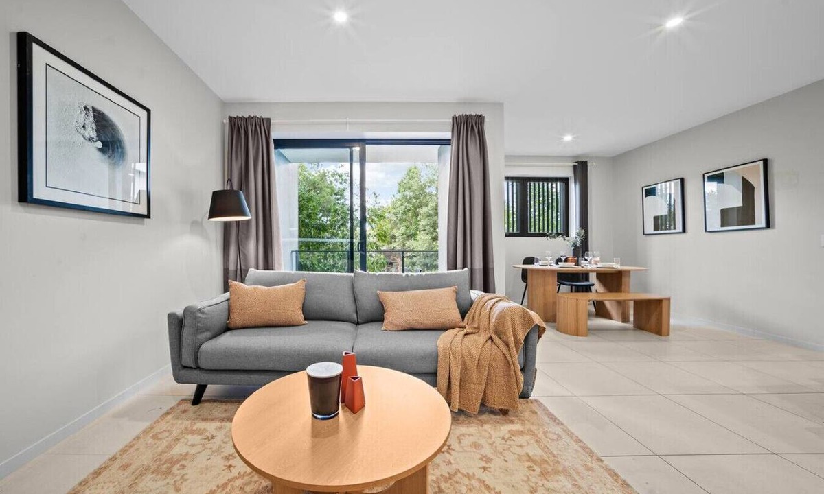 Macgregor Apartment | Southside 2BR Apt Near Garden City & Sunnybank