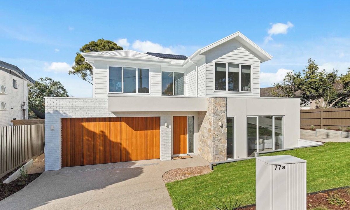 Frankston South House | Southside Sanctuary Architectural Retreat by Beach