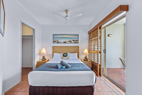 Airlie Beach Apartment | Spa Haven 17B Ocean View