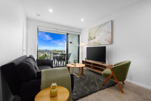 Kangaroo Point Apartment | Spacious Panoramic 2BR Apartment, Parking and Views