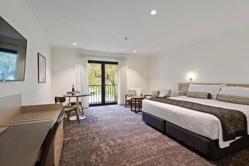 Mittagong Hotel | Springs Mittagong