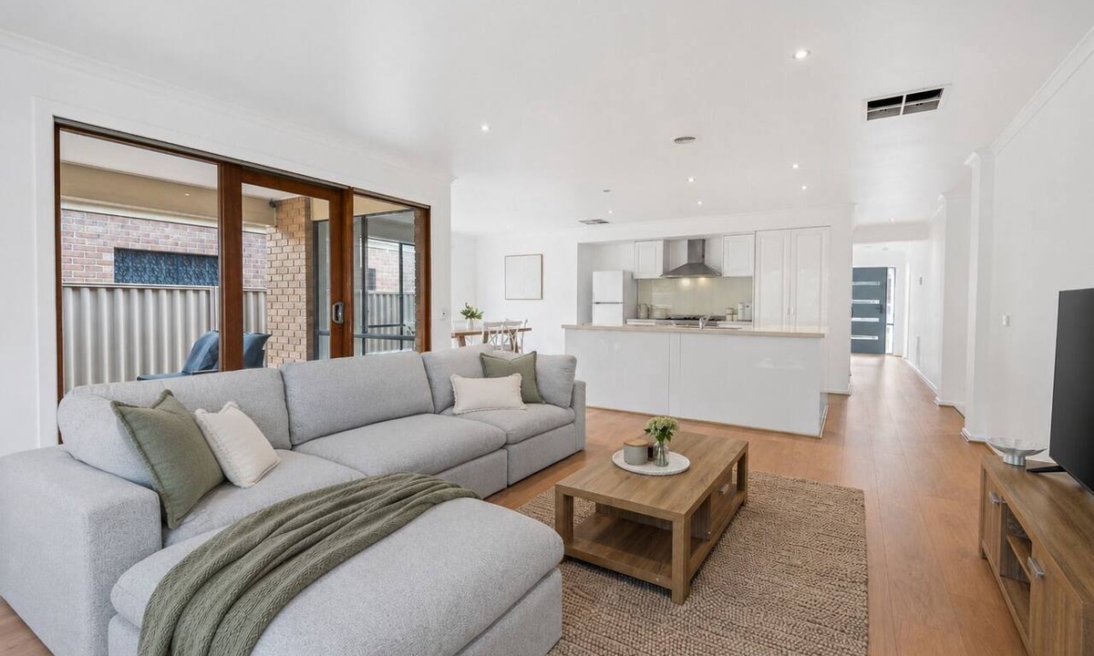 Caroline Springs House | Springside Retreat – Caroline Springs by Ready Set Stay