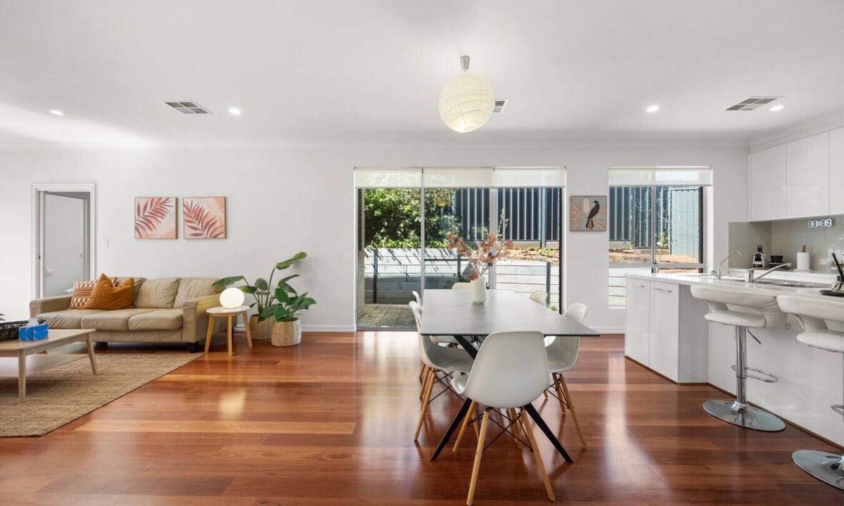 St Georges House | St Georges Gem—Spacious & Well-located Family Stay