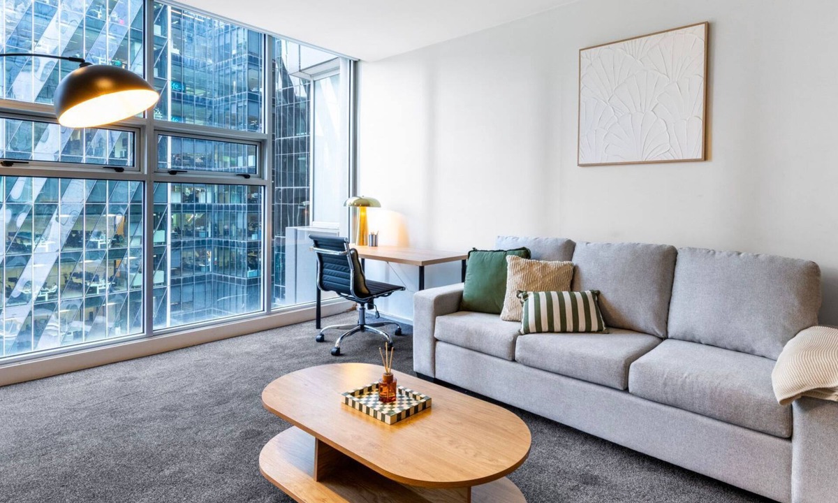 Docklands Apartment | Stay on McCrae - Docklands Delight