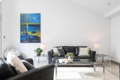 Fairfield House | StayCentral - Fairfield Four-bedroom Home