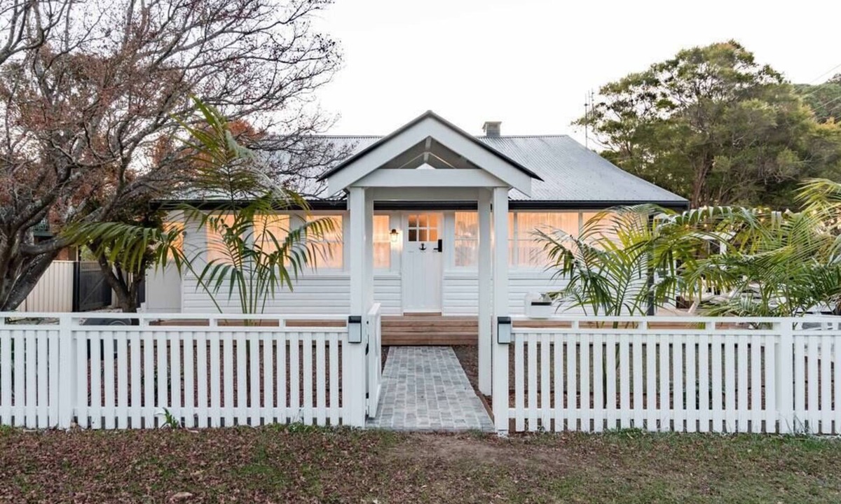 Huskisson House | Steamers Bungalow