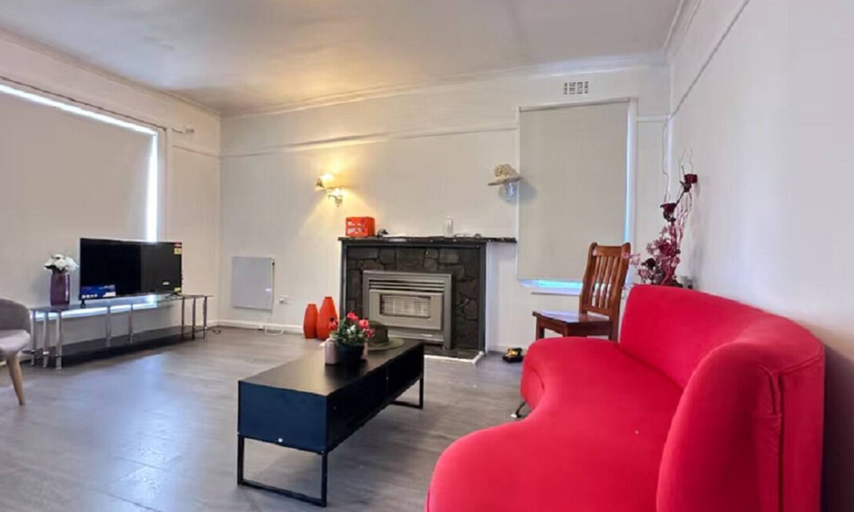 Norlane House | Steps from Train &Beach 2 Mins2 Spirit of Tasmania
